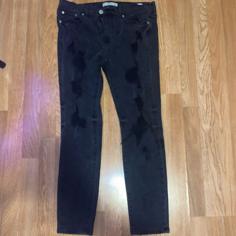 Black pacsun jeans warn once for a concert and very good condition..